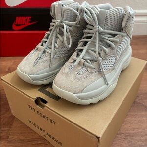 Yeezy Desert Boot